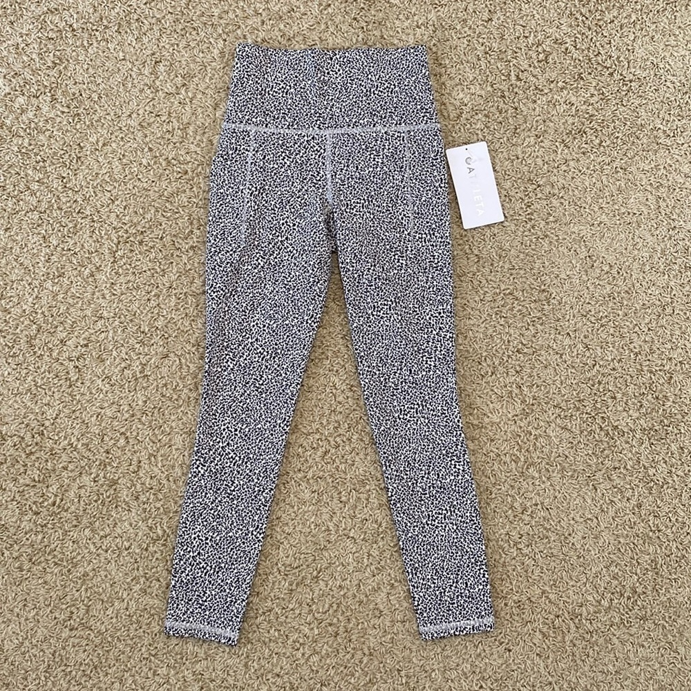 Athleta | Salutation Stash Pocket II Tight (NWT)